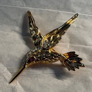 Vintage Elegant 14K GE Gold Hummingbird Brooch